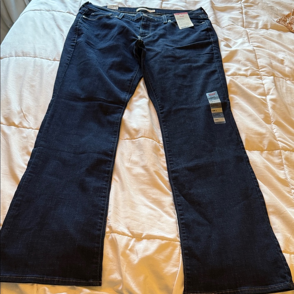 Levi's Dark Wash Classic Bootcut Jeans Size 16W Long New with Tags